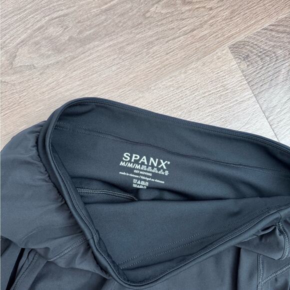 SPANX get moving pleated skort size medium - Picture 5 of 7